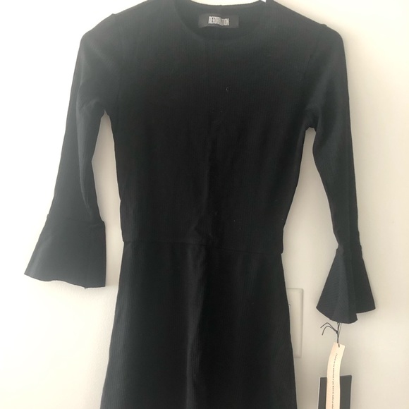 BNWT Reformation Anise Dress in Black - Picture 2 of 6